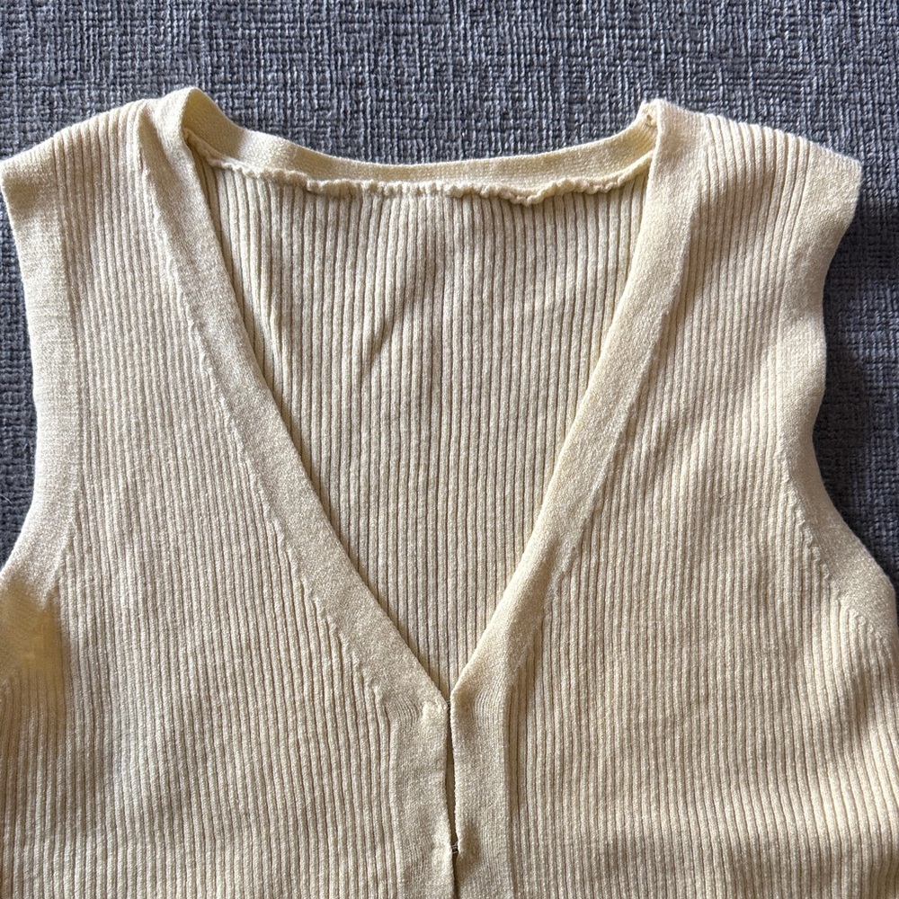 Amazon Women's Ribbed Tank Top - Cream - Picture 2 of 3